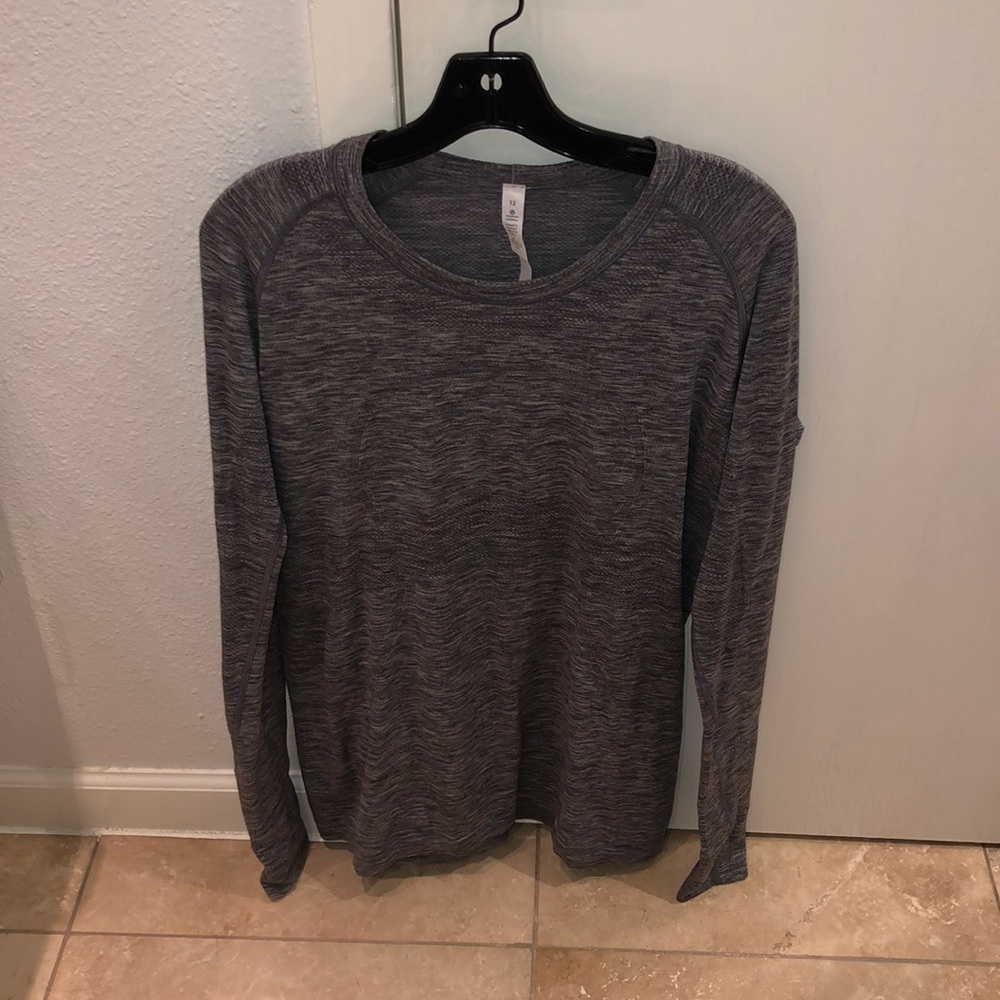 Grey workout long sleeve top